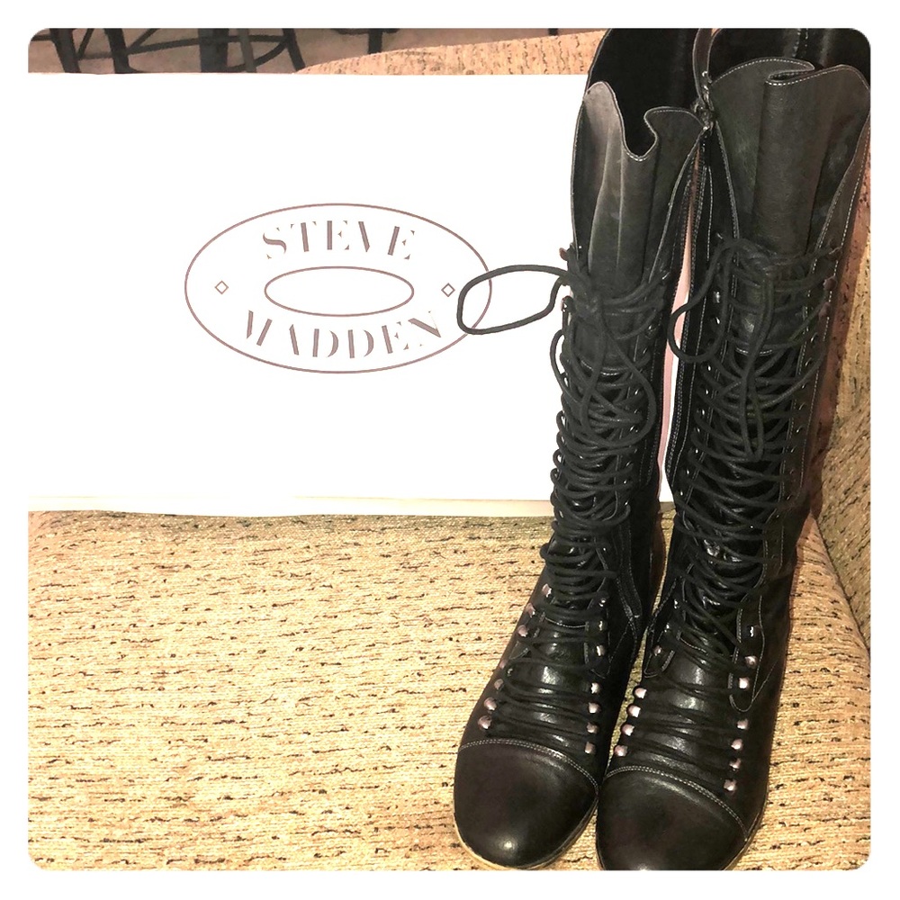 Lace-up Boots